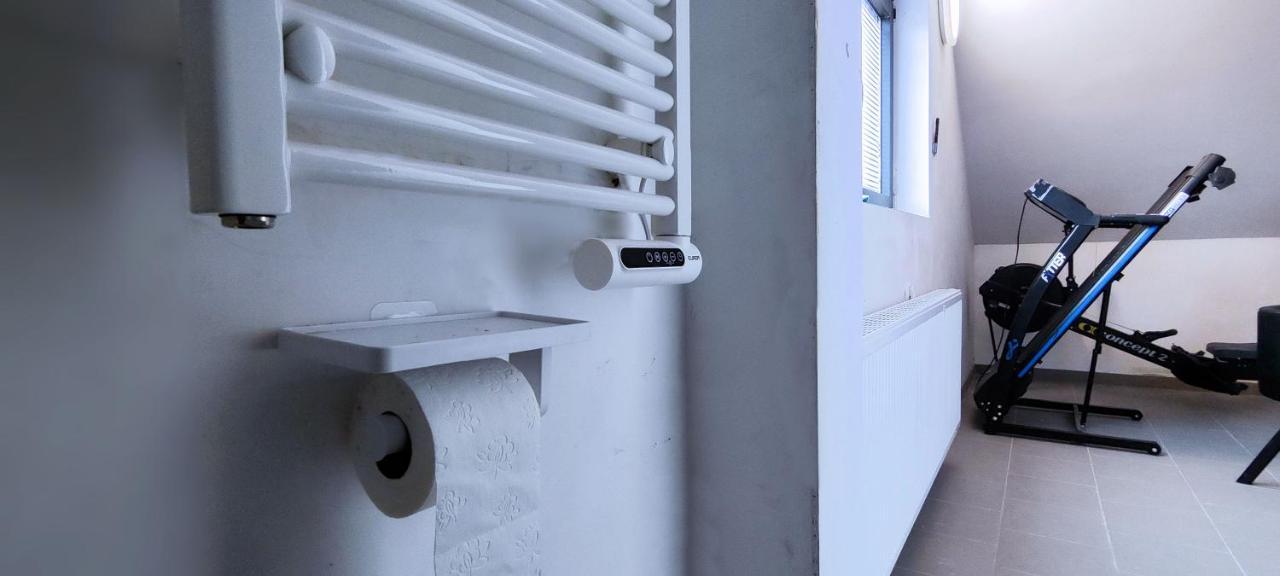Logeerkamer Xxl 25 M2 Zemst Exterior foto